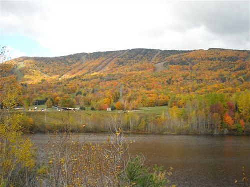 Holiday Villa Resorts At Mont Ste Anne ボーブレ エクステリア 写真