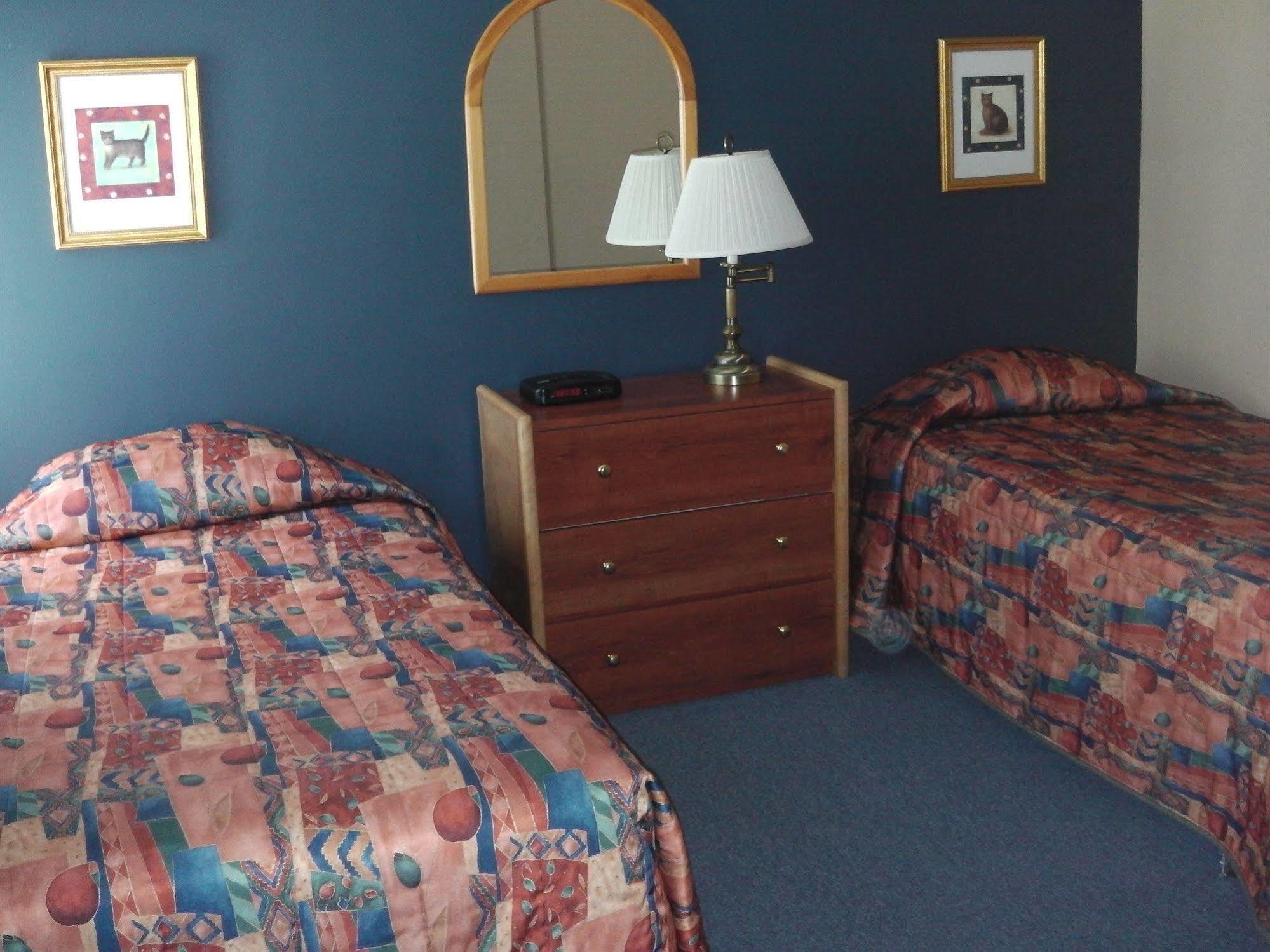 Holiday Villa Resorts At Mont Ste Anne ボーブレ エクステリア 写真